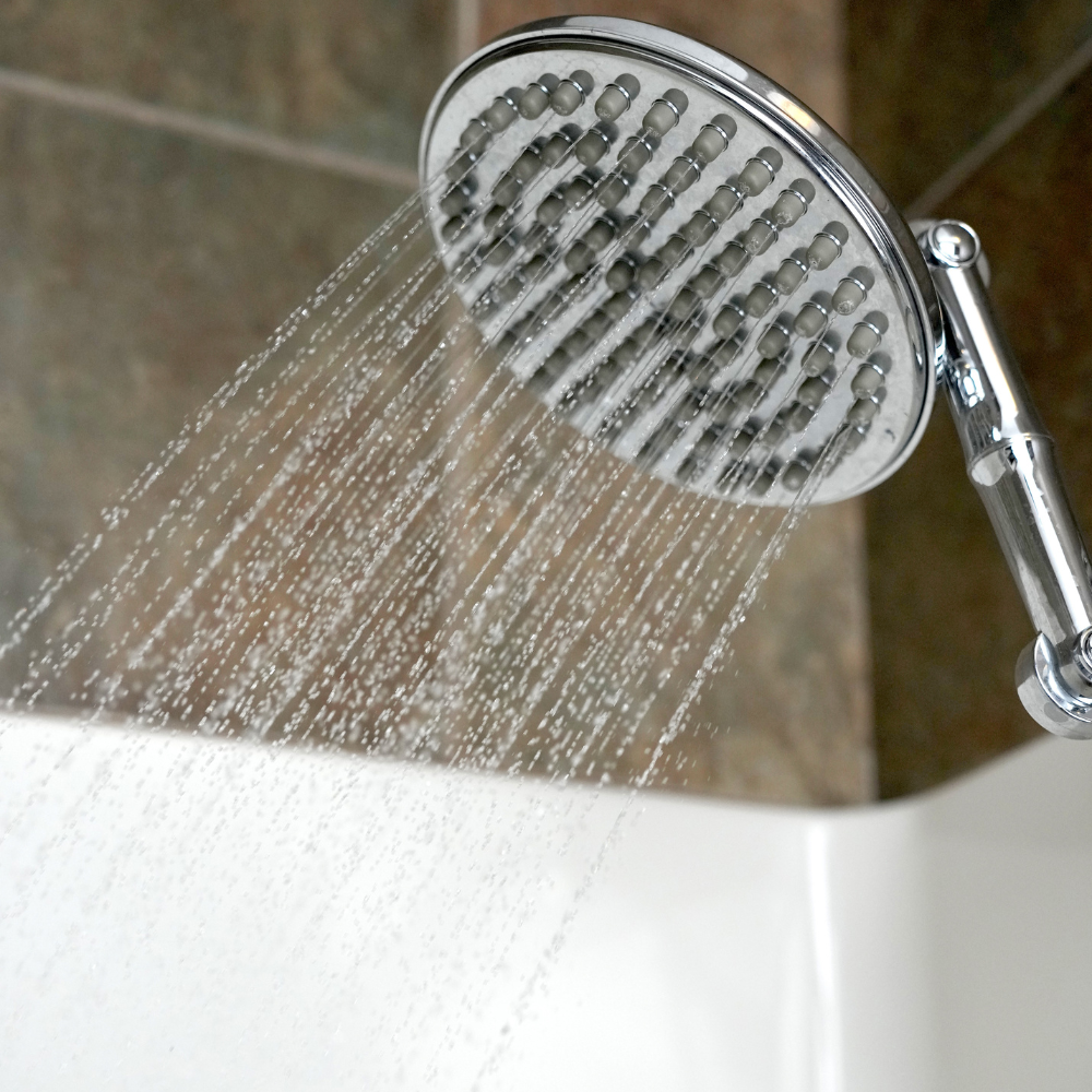 ShowerMe® Shower Head Chrome with water running